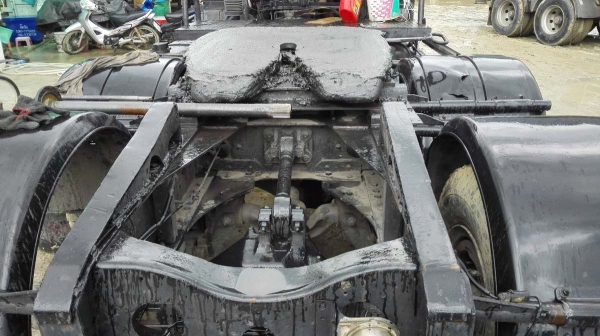 หัวลากมือสอง/ Hino FM2K/ 260 แรง ปี 42 เกียร์อีตัน/ กระจกไฟฟ้า/ สวยเต็มตามรุ่น