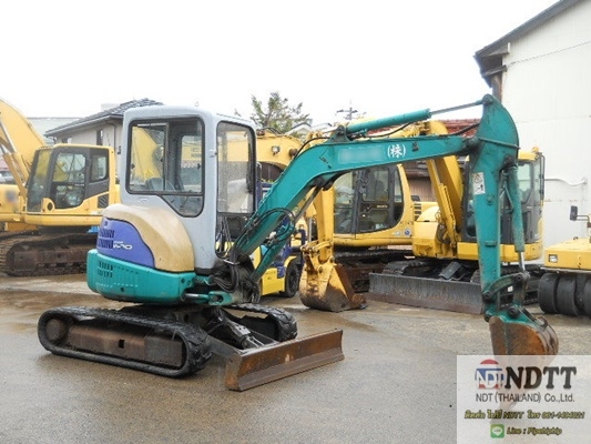 ขายรถขุด KOMATSU PC35MR-1 นำเข้าจากญี่ปุ่น สภาพดีขายไม่แพงครับ
