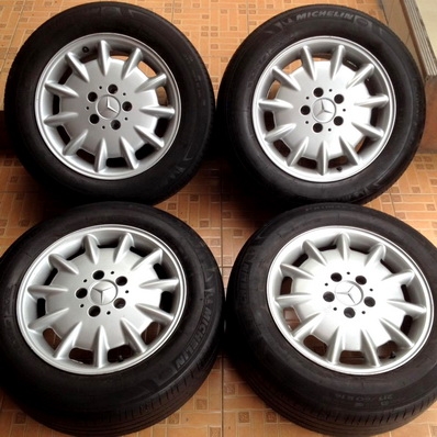 ยางมิชลิน ปี13-14-15 ลายเดียวกัน ET41 ไม่มีซ่อม ตจวส่งได้ครับ 10,700/4วง