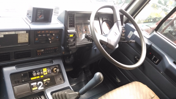 Isuzu rocky หัวกว้างสามใบปัด ติดรถดับเพลิงสภาพสวยมากจริงๆ Isuzu rocky หัวกว้างสามใบปัด ติดรถดับเพลิงสภาพสวยมากจริงๆ