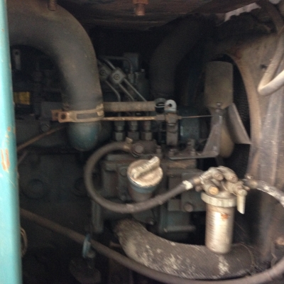 ขายตู้เชื่อมไฟสนามและไฟ200/100 EDW260SR 7.5kwเก่านอนครับ