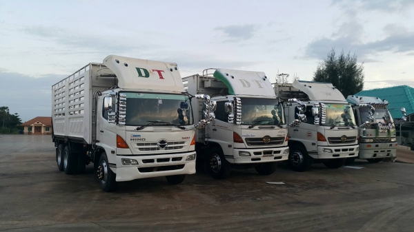 ขายด่วนรถสิบล้อเพลาเดียว 220แรง กะบะสามมิตรไม่ดั้ม ปี48 ยาว6.20 สภาพสวยพร้อมใช้ ขายด่วนรถสิบล้อเพลาเดียว 220แรง กะบะสามมิตรไม่ดั้ม ปี48 ยาว6.20 สภาพสวยพร้อมใช้