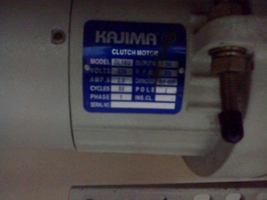 ขายจักรเย็บผ้ายี่ห้อ Juki รุ่น DDL- 8100e สภาพเหมือนใหม่ ใช้งานน้อย พร้อมใช้งาน ซื้อมาเย็บได้ไม่กี่เดือนเอง ตอนนี้เลิกเย็บแล้ว