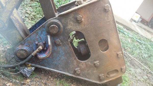 หัวเจาะพร้อมชุดไลน์pc200