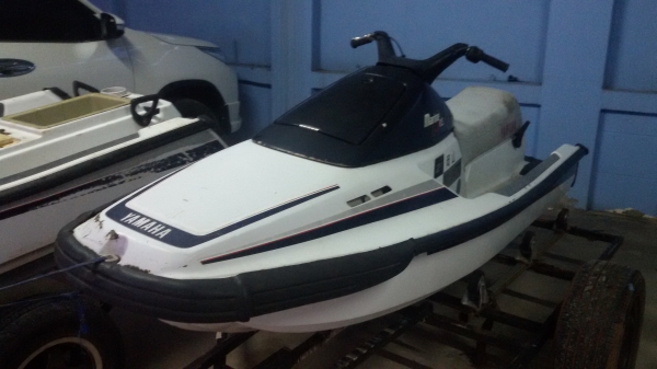 yamaha650 จสกี650นำเข้า100\% สภาพดี พร้อมใช้งาน เครื่องสวยสีเดิมๆ ติดง่าย ถอยหลังได้