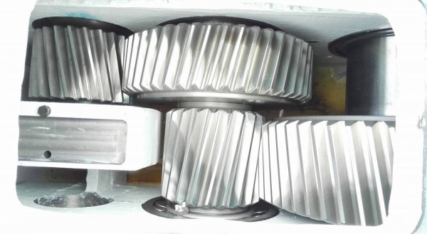 หัวเกียร์ทด FORMOSA Made in TAIWAN อัตราทด 1 : 6 ใช้กับมอเตอร์ 75 HP ของใหม่ 100\% ไม่เคยใช้งาน!!