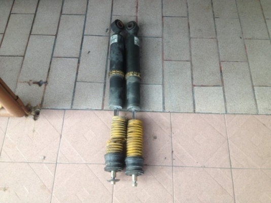 โช้คเเต่ง HKS คู่หลังสไลดกระบอกได้เก่าญี่ปุ่นเเท้สภาพดัเเห้งๆไม่ได้ล้างคู่ละ