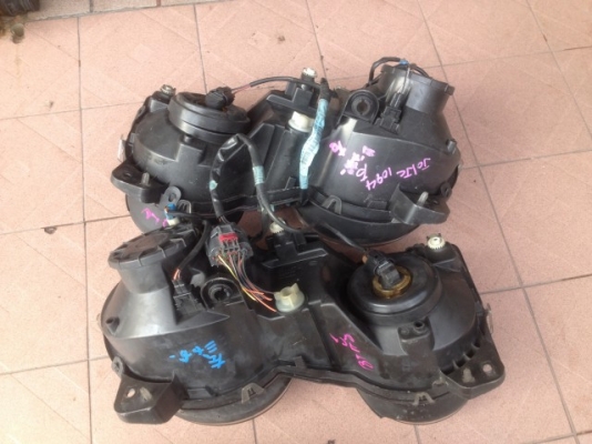 ไฟหน้า JAGUAR S TYPE เก่าญี่ปุ่นสภาพตามรูปคู่ละ ไฟหน้า JAGUAR S TYPE เก่าญี่ปุ่นสภาพตามรูปคู่ละ