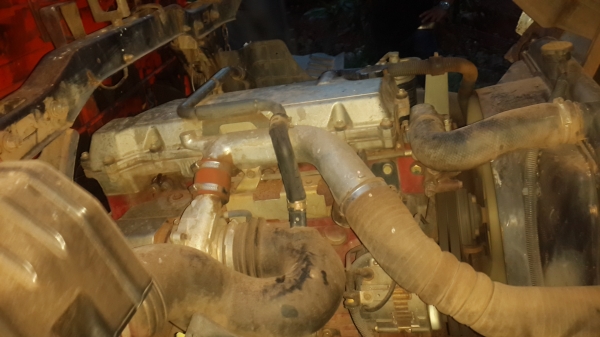 ขายด่วนHINOMEGAหกล้อ5.5เมตรติดเครน3ตันราคาเบาๆโทร0801515451ไอดีไลน์0801515451