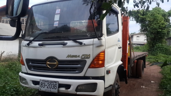 ขายด่วนHINOMEGAหกล้อ5.5เมตรติดเครน3ตันราคาเบาๆโทร0801515451ไอดีไลน์0801515451