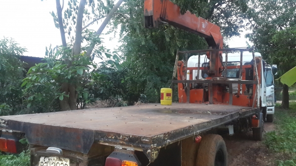 ขายด่วนHINOMEGAหกล้อ5.5เมตรติดเครน3ตันราคาเบาๆโทร0801515451ไอดีไลน์0801515451