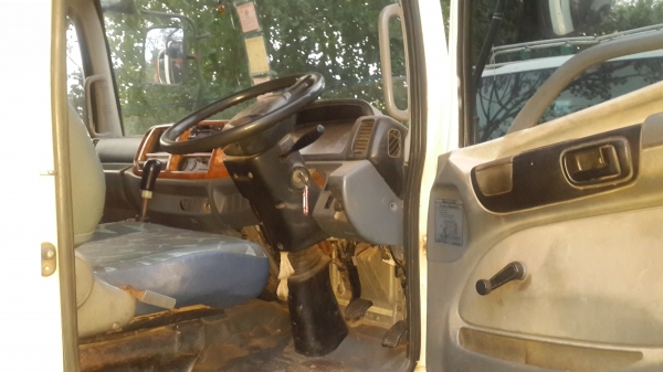 ขายด่วนHINOMEGAหกล้อ5.5เมตรติดเครน3ตันราคาเบาๆโทร0801515451ไอดีไลน์0801515451