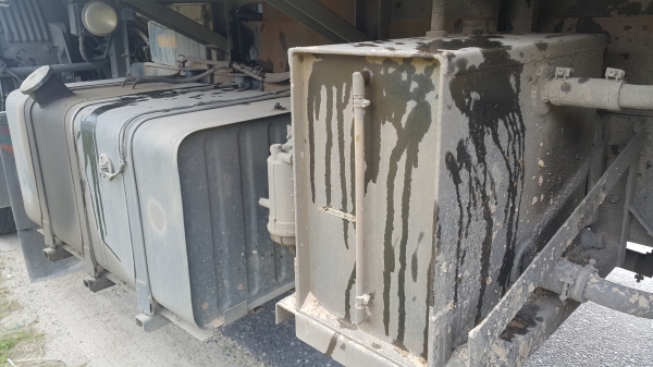 Hino 344 พ่วงหางสามเพลา ดั้ม 22 ล้อ รถบ้านมือเดียวออกห้างคะ Hino 344 พ่วงหางสามเพลา ดั้ม 22 ล้อ รถบ้านมือเดียวออกห้างคะ