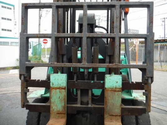 แหล่งรวมรถโฟล์คลิฟท์งาเทฮิ้งค์ฟอร์คภาคตะวันออกสำหรับตักยางก้อนยางพาราและยางถ้วยสนใจเข้าดูสินค้าเราได้ที่http://www.forklifthingfork.com แหล่งรวมรถโฟล์คลิฟท์งาเทฮิ้งค์ฟอร์คภาคตะวันออกสำหรับตักยางก้อนยางพาราและยางถ้วยสนใจเข้าดูสินค้าเราได้ที่http://www.forklifthingfork.com