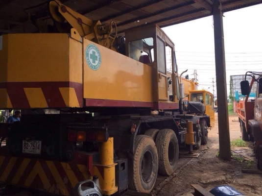 ขาย!! >>> รถเครน Tonado รุ่น 451 <<< พร้อมใช้งาน ราคา 2,950,000 บาทคุยกันได้