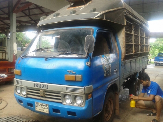 Isuzu TL74 แรง เครื่องดี ยางงดี คัชชีสวย ภาษี57 เล่มพร้อมโอน