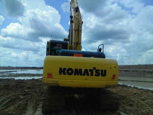 Komatsu Pc200 รุ่น8