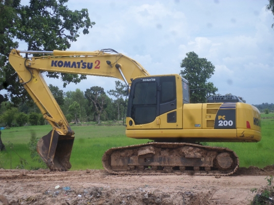 Komatsu Pc200 รุ่น8 (คันที่2)