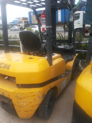 ขายรถ tcm ขนาด 2.5 ตัน รุ่นt3k เครื่องยนต์ ดีเซล  เกียร์ ออโต้ รับประกัน3 เดือน