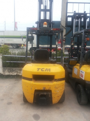 ขายรถ tcm ขนาด 2.5 ตัน รุ่นt3k เครื่องยนต์ ดีเซล  เกียร์ ออโต้ รับประกัน3 เดือน