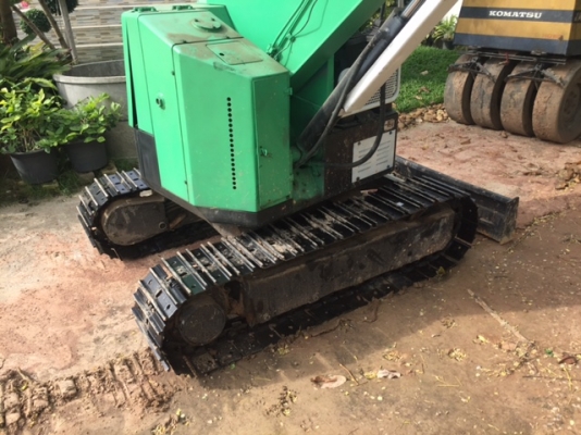 ขายรถแบคโฮ โคมัตสุ KOMATSU PC28 เครื่องยนต์ดีเซล พร้อมเปลี่ยนแทรกเหล็กใหม่ พร้อมเอกสารรับรองการนำเข้าINVOICE สภาพพร้อมใช้