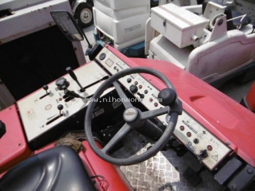 ขายถูก รถทำความสะอาด MAGNUM  รหัสสินค้า : 80903616   www.nihonmono.com