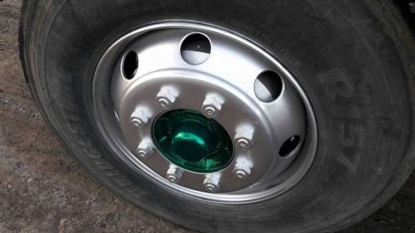 ขายครับ 270 ปี 49 สภาพสวย พร้อมใช้งาน เครื่องเดิม เกียร์เดิม มีระบบลากพ่วง เอกสารเล่มทะเบียนพร้อมโอน ราคา 1,750,000 ต่อรอง ไฟแนนซ์จัดได้ประมาณ 1,400,000 สนใจติดต่อ 0845672050