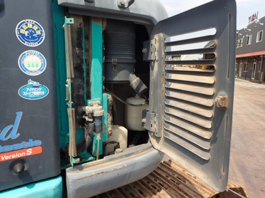 ขายรถขุดเก่าญี่ปุ่น kobelco sk115 yy04 รถสวยจริง รถมาถึงเมืองไทยเร็วๆนี้ สนใจติดต่อสอบถาม 092-3309229 อีด