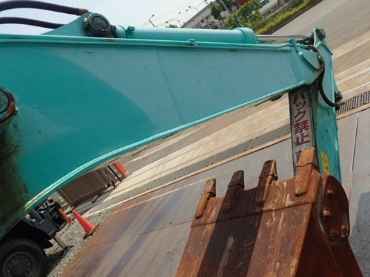 ขายรถขุดเก่าญี่ปุ่น kobelco sk115 yy04 รถสวยจริง รถมาถึงเมืองไทยเร็วๆนี้ สนใจติดต่อสอบถาม 092-3309229 อีด