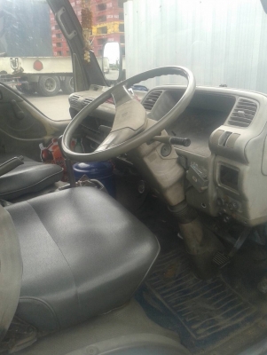 ขายรถ 6 ล้อ เล็ก ISUZU ใช้ CNG ขายตามสภาพ