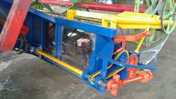 ขายรถเกี่ยวข้าวไทยเส็ง บิ้วใหม่ทังคัน ทำปากไหม่ ทำคอไหม่ ทำตู้ไหม่ อัดโซ่ไหม่ 2 ข้าง เช็คลูกปืนตัวเดินไหม่ เครื่องอีซูสุ 240ไม่มีโบ ปั้มไดกิ้น 23 ตัวเดิน  200 ระบบเกี่ยวแบบปั้มไฮดอลิก มีคายคอ ราคาต่อรองได้ 0929264063