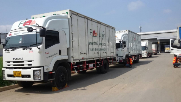 ให้เช่ารถบรรทุกระยะยาว 10,6ล้อ,หัวหลาก ขนาด 7.69 เมตร ประตู 10 บานพร้อมพนักงานขับรถประจำได้ทั่วประเทศ บริษัทภูฟ้าโลจิสติคส์ จำกัด ผู้มีประสบการณ์ด้านขนส่ง มา 10 ปี สนใจติดต่อได้ที่ www.thai7market.com โทร. 0851536632 หรือ 0850643273