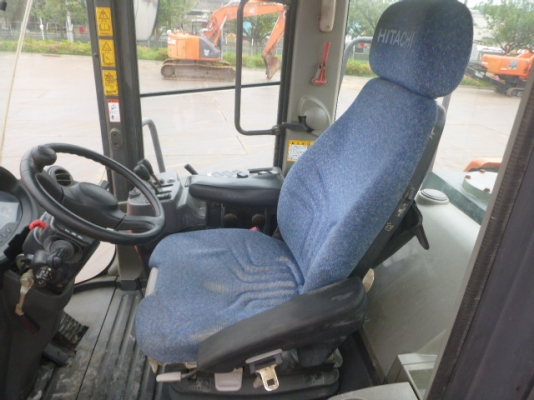 ขายรถตัก HITACHI ZW250 ขายรถตัก HITACHI ZW250