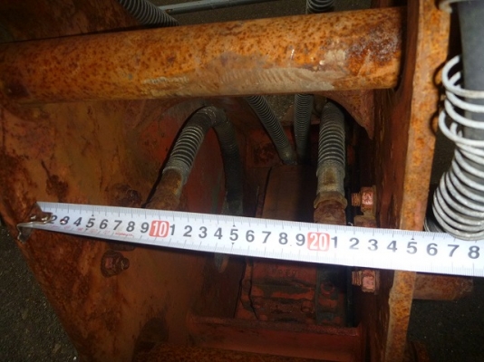 หัวกระแทก NPK รุ่น H-4X ใส่รถขนาก PC60 นำเข้าจากญี่ปุ่น ขายไม่แพงครับ