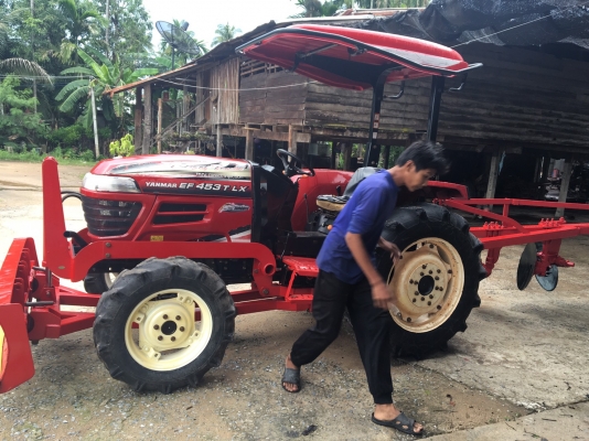 ขายรถไถยันม่าร์453TLXราคา330000บาท มีไบมีดและผาน3หนึ่งอัน พร้อมใช้งานสายๆครับสนใจ โทร0813655997 อำพร พาเจริญ ต วังบัว อ คลองขลุง จ กำแพงเพชร ขายรถไถยันม่าร์453TLXราคา330000บาท มีไบมีดและผาน3หนึ่งอัน พร้อมใช้งานสายๆครับสนใจ โทร0813655997 อำพร พาเจริญ ต วังบัว อ คลองขลุง จ กำแพงเพชร