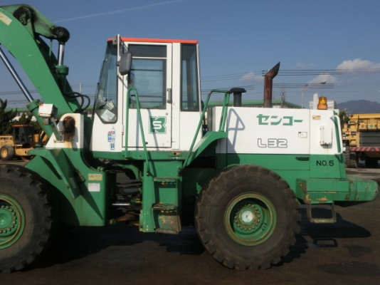 ขายรถตัก TCM L32 ขายรถตัก TCM L32