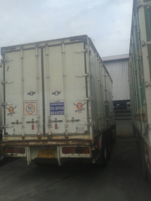 ขายรถบรรทุก 10 ล้อตู้ ฮีโน่ ใช้ CNG