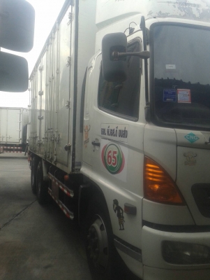 ขายรถบรรทุก 10 ล้อตู้ ฮีโน่ ใช้ CNG