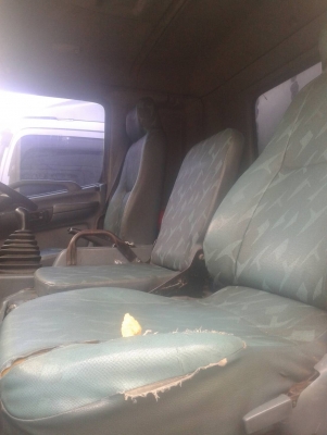 ขายรถบรรทุก 10 ล้อตู้ ฮีโน่ ใช้ CNG