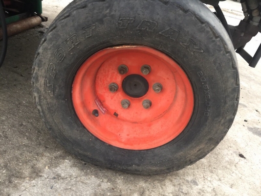 รถตัดหญ้ากรีน รถตัดหญ้านั่งขับ ยี่ห้อ ROMONESS