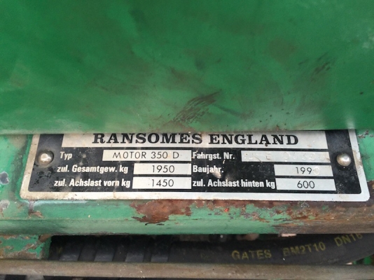 รถตัดหญ้ากรีน รถตัดหญ้านั่งขับ ยี่ห้อ ROMONESS