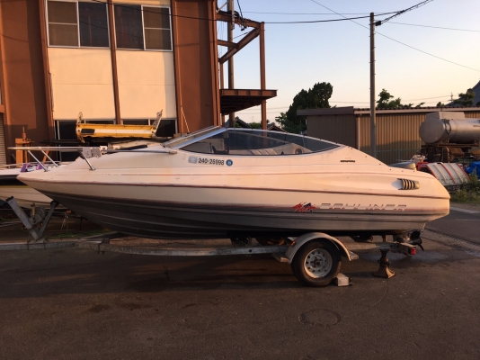 จัดโปรอีกสักลำ Bayliner 17ฟุต กับเครื่องYAMAHA90 เก่าเก็บจากญี่ปุ่น เอาไปเลยครับ 189,999฿