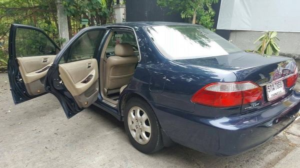 honda accord งูเห่า สภาพสวยเนี๊ยบ