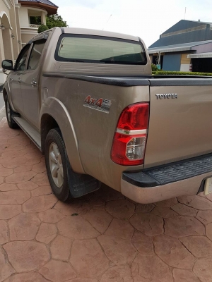 ขายรถ Toyota vigo 4  ประตู (4x4 )