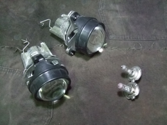 ไฟโปรเจ็กเตอร์