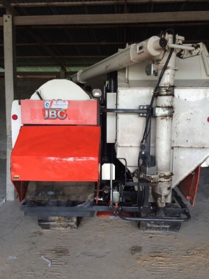 ขายรถเกี่ยวข้าว DC95GM ปี56 ใช้งาน1156ชั่วโมง รถสวยสภาพดีมาก ซื้อไปไม่ต้องทำอะไรเลย พร้อมเกี่ยวแล้ว ลุยงานได้เลย เอกสารพร้อมโอน ราคา650,000 สนใจโทร 090-8588220คุณนะ 093-3258446คุณบิว หรือเข้าดูสินค้าอื่นๆได้ที่ www.narong2truck.com หรือ www.truck.in.th/49