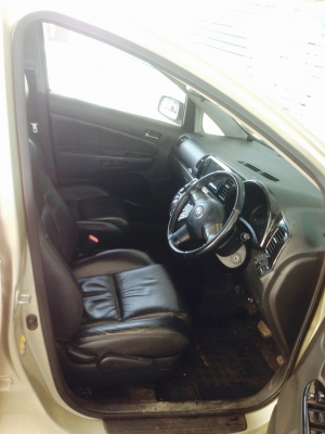 Toyata Wish 2.0Q ปี2004