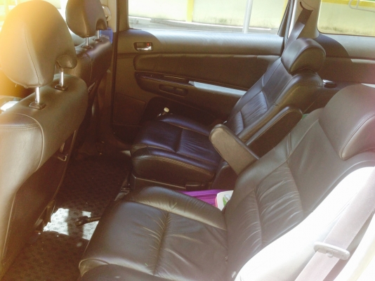 Toyata Wish 2.0Q ปี2004