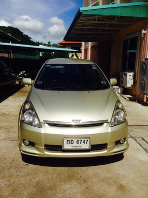 Toyata Wish 2.0Q ปี2004