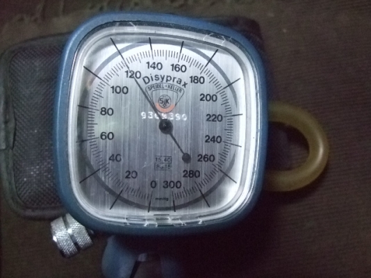 เครื่องวัดแรงดันโลหิต DISYPRAX เครื่องวัดแรงดันโลหิต DISYPRAX